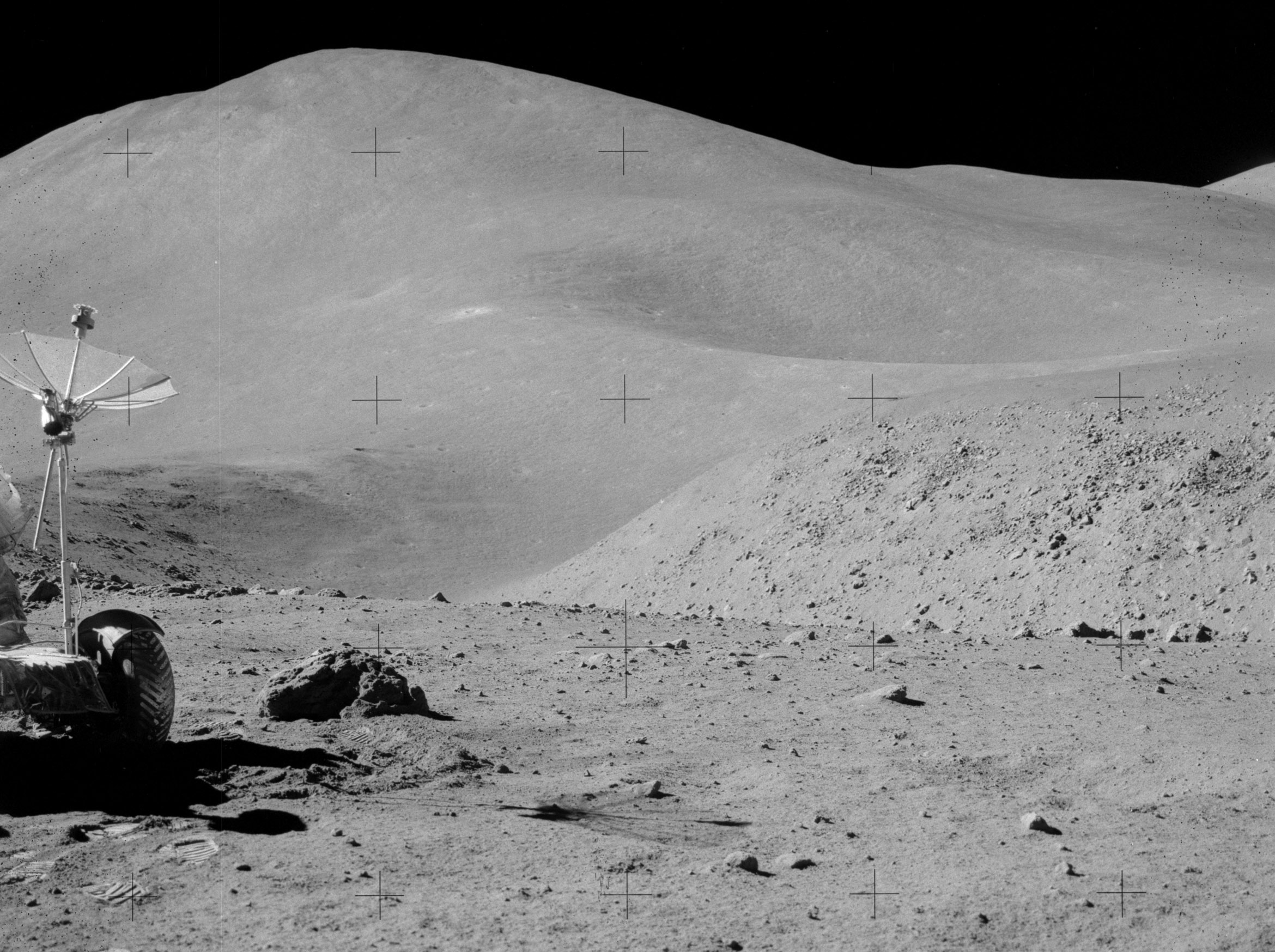 Far side of the Moon - Wikipedia