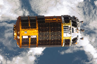 http://www.jaxa.jp/projects/rockets/htv/img/photo.jpg