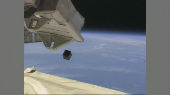 超小型衛星「MIR-SAT1」