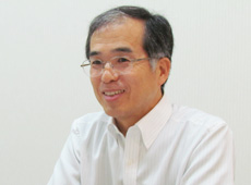 q쎁