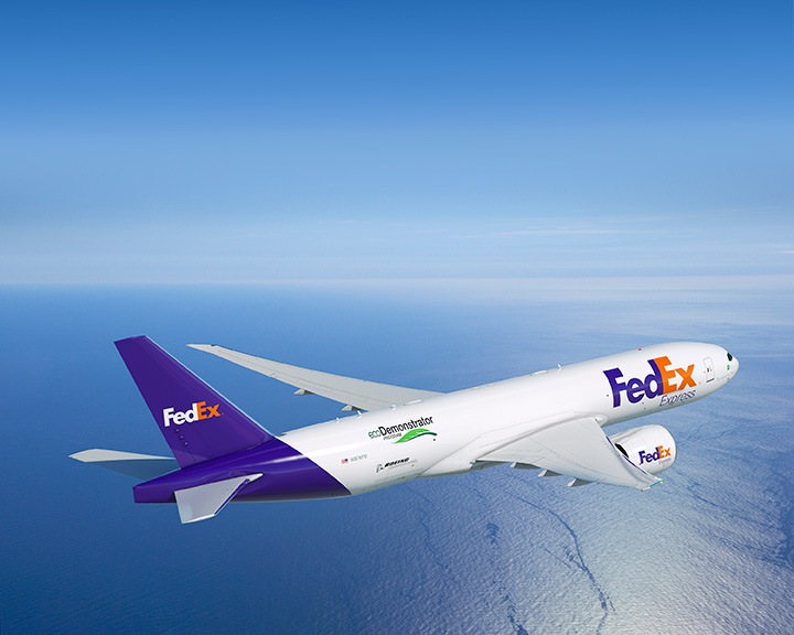 FedEx社の大型貨物機(ボーイング777型機)
