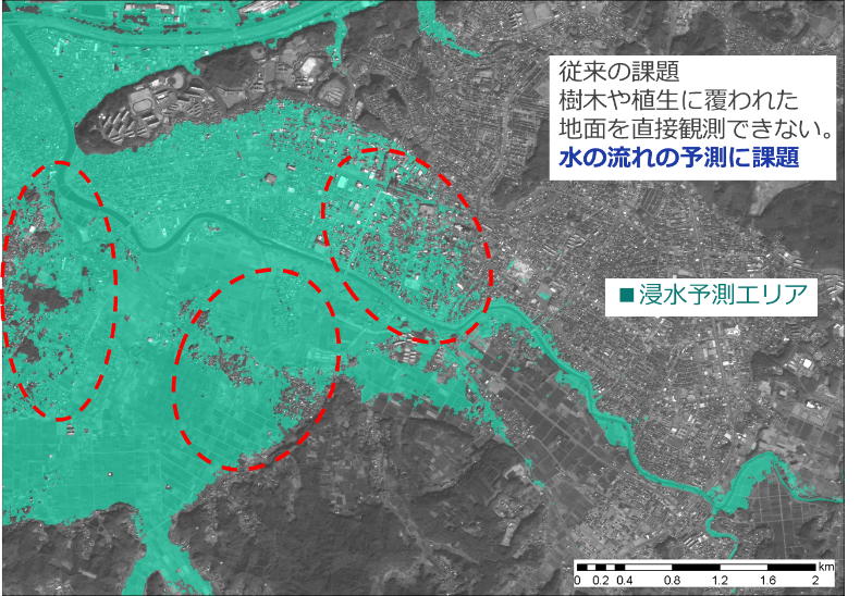 左:地表面高さモデルに基づく浸水予測エリア