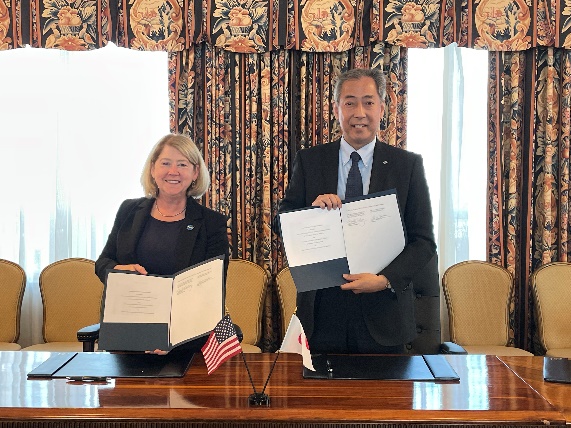 火星衛星探査計画(MMX)へのNASA協力に関する了解覚書(MOU)を締結