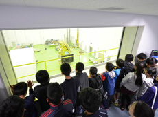 種子島宇宙センターで行われた衛星見学会