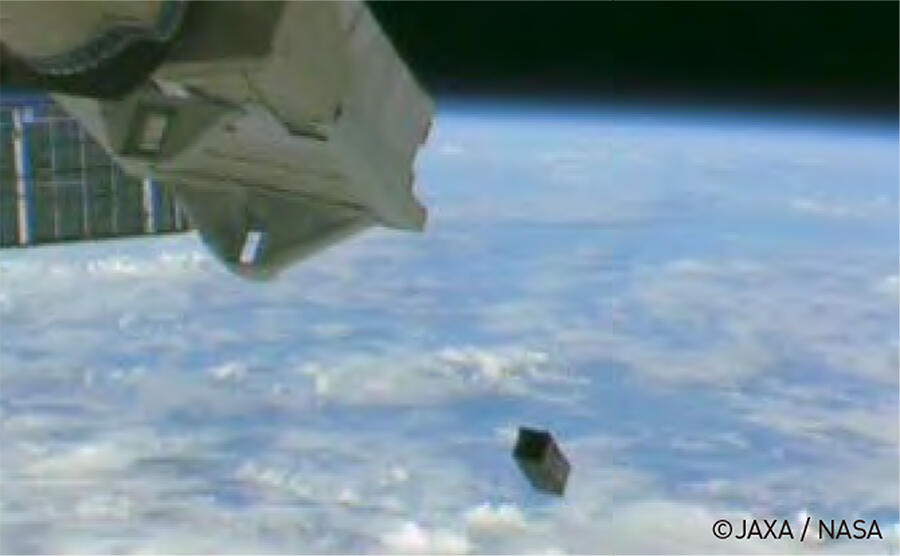 「きぼう」初の民間サービス：超小型衛星放出