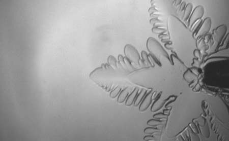 微小重力環境での物質科学研究