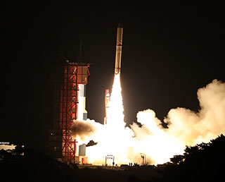 イプシロンロケット2号機打ち上げ成功!ジオスペース探査衛星の愛称は「あらせ」
