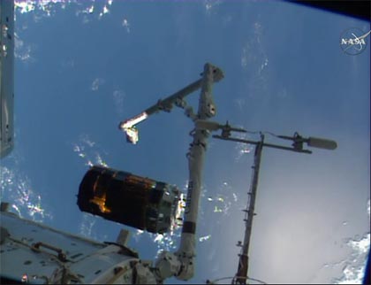 「こうのとり」6号機、ISSから分離