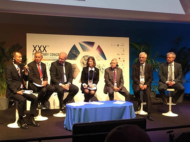 第30回世界宇宙飛行士会議、開催