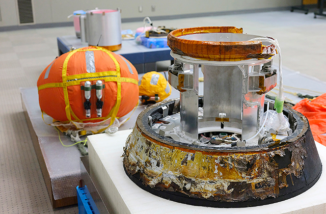 小型回収カプセル本体などが、筑波宇宙センターにて記者公開されました!